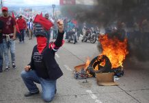La violencia en Honduras por un supuesto fraude en las elecciones generales del 26 de noviembre continúa.