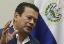 TPS entra "cada vez más" en negociaciones Hugo Martínez dice que el futuro de los miles de salvadoreños que se quedarán sin amparo por el fin del TPS entra "cada vez más" en las negociaciones migratorias del Congreso de EE.UU. (foto archivo)