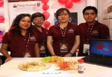 Estudiantes mexicanos crean chile sazonador con chapulines Estudiantes mexicanos del Instituto Politécnico Nacional (IPN) elaboran sazonador con valor nutricional a base de chapulines. Foto IPN.