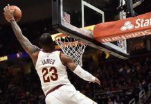 El alero estrella LeBron James vivió otra jornada especial y completa al conseguir triple-doble de 20 puntos, 15 asistencias y 12 rebotes con el que los Cavaliers de Cleveland se impusieron de visitantes 106-99 ante los Wizards de Washington y lograron el decimoctavo triunfo en 19 partidos.