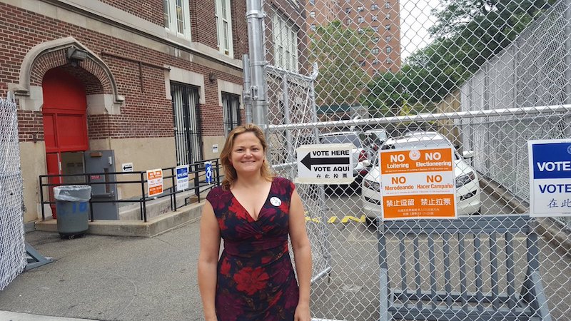 MELISSA MARK VIVERITO: Firme defensora del multiling&uuml;ismo y multiculturalidad de la ciudad de Nueva York, pero tambi&eacute;n de inmigrantes y derechos de los trabajadores.