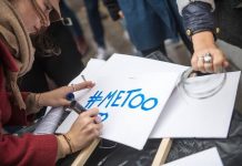 Dos meses después de que aparecieran las primeras acusaciones de abuso sexual contra Harvey Weinstein, uno de los productores más poderosos de Hollywood durante décadas, lo que parecía un caso aislado se ha convertido en una riada de denuncias cuyo principal símbolo es el movimiento #MeToo. (foto archivo)