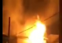 El incendio se desató en una casa del distrito de Brooklyn.