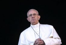 El papa recordó las fronteras internacionalmente reconocidas en Tierra Santa El papa Francisco instó hoy a retomar el diálogo para una coexistencia pacífica de palestinos e israelíes.