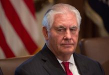 Rex Tillerson asegura que Estados Unidos seguirá marcada por la creciente presión sobre Corea del Norte, las "pobres relaciones" con Rusia, y la rivalidad y difícil cooperación con China.