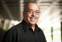 Roberto Sierra gana el Premio de Música Tomás Luis de la Victoria Roberto Sierra ganó el XVI Premio SGAE de la Música Iberoamericana Tomás Luis de Victoria.