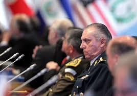 Salvador Cienfuegos considera que la postura del líder izquierdista mexicano Andrés Manuel López Obrador sobre una posible amnistía a los narcotraficantes es "simplista" y constituiría un "grave error".
