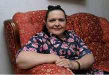 Tessy María López Goerne desarrolló un gel para prevenir y tratar el llamado pie diabético. (foto twitter)