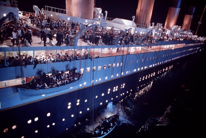 "Titanic", uno de los filmes m&aacute;s taquilleros de todos los tiempos y que lanz&oacute; a la fama a Leonardo DiCaprio y Kate Winslet, cumple veinte a&ntilde;os