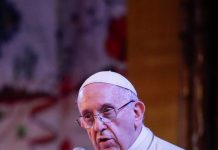 El papa expresa su dolor por los muchos niños obligados a ser soldados El papa ha reconocido el milagro que consentirá canonizar a la beata española Nazaria Ignacia de Santa Teresa de Jesús, fundadora de la Congregación de las Hermanas Misioneras Cruzadas de la Iglesia.