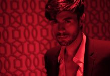 Enrique Iglesias estrena "El Baño" junto a Bad Bunny Enrique Iglesias ha estrenado hoy el vídeo musical de "El Baño". (foto twitter @enriqueiglesias)