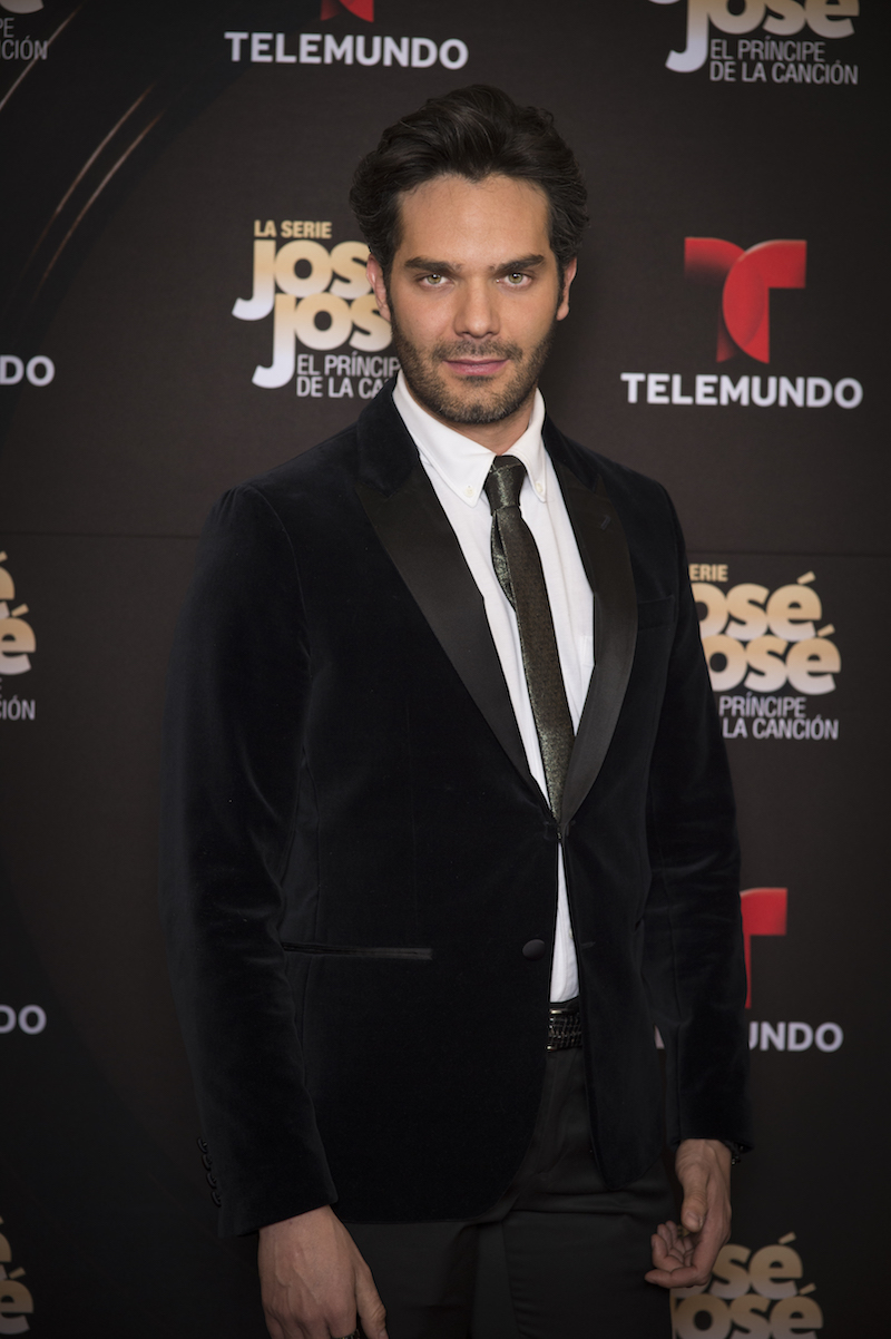 Carlos Athie