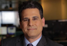 Telemundo 47 promueve a John González vicepresidente de tecnología y operaciones