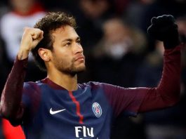 Nasser Al-Khelaifi, presidente del París Saint Germain, aseguró tras la victoria ante el Montpellier, en la Liga francesa, que el brasileño Neymar continuará en el conjunto francés "al 2.000 por ciento".