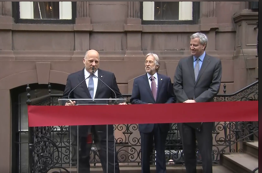 La Academia de la Grabaci&oacute;n inaugur&oacute; hoy la nueva sede de su cap&iacute;tulo en Nueva York.
