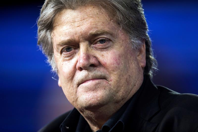 El exasesor presidencial Steve Bannon reiter&oacute; hoy su apoyo a Donald Trump, y asegur&oacute; que es "un gran hombre".
