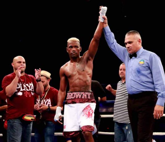 Subriel Matias Vs Luis Pelayo. Foto Esdel Palermo
