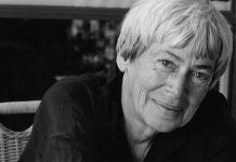 Ursula K. Le Guin murió este martes a los 88 años en su casa de Portland. (foto twitter @ursulaleguin)