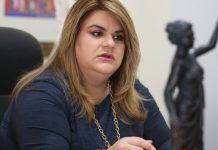Comisionada residente anuncia asignación 34 millones para centros en Puerto Rico Jenniffer González, anunció hoy la asignación de 33.926.136 por parte del Departamento de Salud y Servicios Humanos de Estados Unidos a once centros denominados "Head Start" alrededor de la isla y para "centros 330" ubicado en el área oeste. (foto twitter @Jenniffer2012)