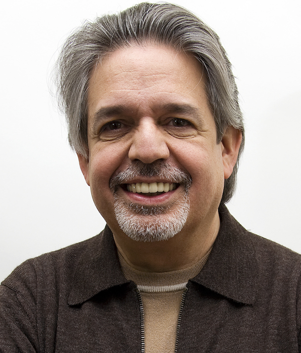 LUIS MIRANDA JR.: Su experiencia pol&iacute;tica y social augura con &lsquo;Latino Victory&rsquo; surjan muchos candidatos latinos con perfil pro inmigrante, defensores de los derechos civiles y que amen la civilizaci&oacute;n, con todas sus razas, credos y opciones. 