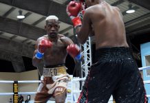 Victorias de Subriel Matías y Alfredo Santiago en Fajardo ante retadores de título mundial Subriel Matías. Foto por por Bryan Quiles.