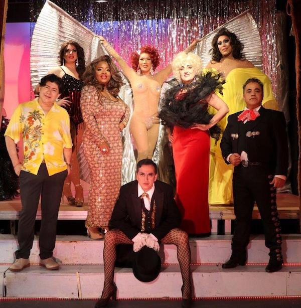Franco Galecio, Jonathan Mendez, Anissa Gathers, William Saquicela, Pamela Sue Martin, Inma Heredia, Harold Puente e Yloy Ibarra, elenco de Reinas de la noche