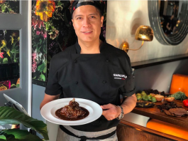 Chef Iván García ofrece cocina mexicana tradicional sin gluten El Chef Ivan García tiene un menú cien por ciento sin gluten, incluyendo el tradicional mole poblano, que no cambia en nada el sabor auténtico de este exquisito plato mexicano.