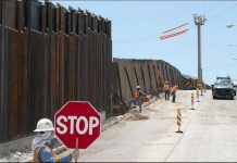 Estados Unidos reforzará 100 millas fronterizas con México Trump presumió el jueves de haber comenzado la construcción de su prometido muro con México