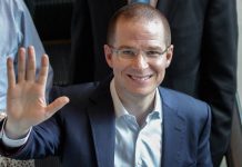 Candidato presidencial mexicano afronta acusaciones de lavado de dinero Ricardo Anaya, candidato presidencial de la coalición opositora Por México al Frente