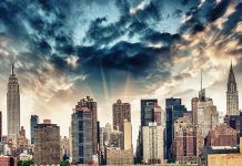 Los problemas de la vivienda pública en la Ciudad de Nueva York tienen una larga historia y han llegado a niveles dramáticos