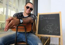 El merenguero puertorriqueño Elvis Crespo, con más de 25 años de experiencia conquistando el género caribeño con éxitos como "Suavemente", cuenta en conversación con Efe que enfrenta sus inquietudes musicales arriesgándose a explorar otros ritmos,