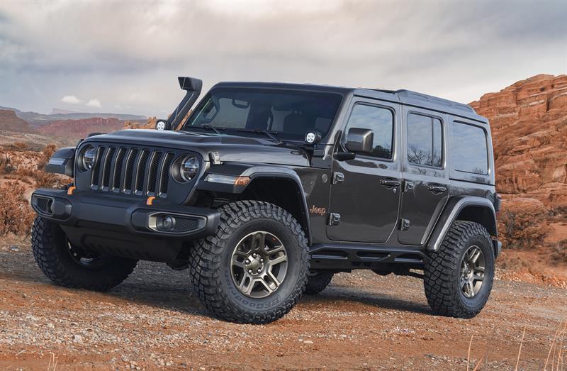 Fotografía promocional cedida de un Jeep J-Wagon, creado por Mopar, la marca de accesorios del grupo Fiat Chrysler (FCA), basado en el Rubicon, uno de los prototipos presentados este año en el evento Easter Jeep Safari (EJS) que se celebra cada año durante la Semana Santa en la localidad estadounidense de Moab, en el estado de Utah (Estados Unidos). Desde hace 18 años, la marca Jeep participa en el Easter Jeep Safari, un evento creado por entusiastas de los todoterrenos y que para la marca del grupo Fiat Chrysler (FCA) se ha convertido en un auténtico laboratorio al aire libre. EFE/Jeep