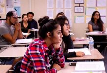 Más del 30% de latinos no terminan universidad y generan fuerte deuda Más del 30% estudiantes latinos no terminan sus estudios universitarios pero sí quedan con una deuda grande para los siguientes años de su vida,