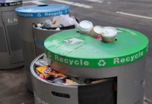 En la Ciudad de Nueva York sus pobladores reciclan solo el 17% del total de sus desperdicios, que de acuerdo al programa de reciclaje actual deberían ser del 50%. 