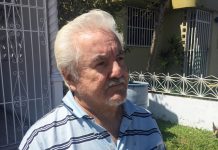 Se acaba la ayuda para los más vulnerables en Puerto Rico Ausberto Maldonado volvió a Puerto Rico hace una década para cuidar a su madre enferma, luego de una vida como trabajador agrícola en los Estados Unidos continental. El dinero que recibe del Seguro Social no le alcanza para comparar alimentos para todo el mes. Y la ayuda por el huracán está terminando. (Sarah Varney/KHN)