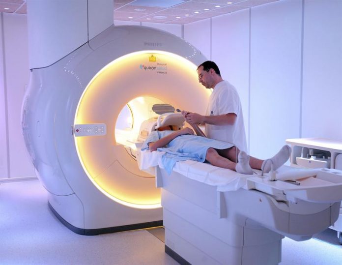 medicina Un diagnóstico oportuno es fundamental para evitar la discapacidad por esclerosis múltiple, enfermedad que puede demorar hasta 10 años en ser detectada
