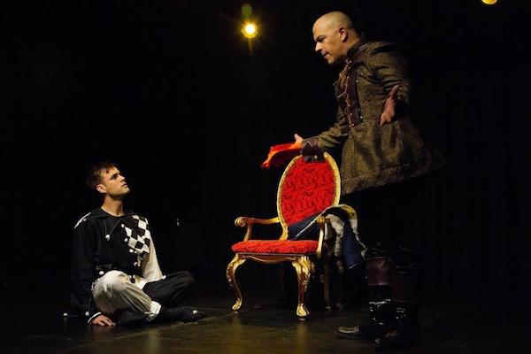 Tu mi bufon y tu mi rey se d icen los protagon&iacute;stas de la obra de Manuel &Aacute;ngel Conejero, Yo no soy el rey Lear