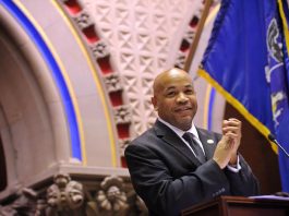 Declaración del residente de la Asamblea sobre nuevos miembros El presidente de la Asamblea, Carl Heastie.