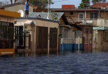 El director ejecutivo de la Administración de Asuntos Federales del Gobierno de Puerto Rico dijo que el ejecutivo analizará el estudio que sitúa la cifra de muertos por el huracán María en 4.645 y reconoce que siempre creyeron que era superior a la oficial de 64.