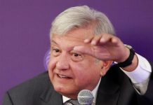 Fotografía de archivo del 8 de abril de 2018, del candidato de izquierda a la Presidencia de México, Andrés Manuel López Obrador,