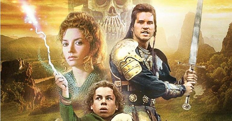 Protagonizada por Warwick Davis, Val Kilmer y Joanne Whalley, "Willow" contaba las aventuras de un enano para proteger a una niña que, según una profecía, estaba destinada a acabar con el poder de una malvada reina.