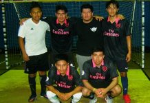 Integrantes del sexteto Caton Academy que se encuentran participando en el primer campeonato de verano indoor fútbol, organizado por la Brooklyn Champions League y jugandose en el gym de la Adelphi Academy. (Foto: Buki Chapin)