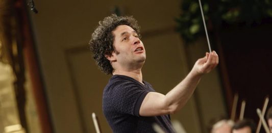 Gustavo Dudamel: "El poder unificador de la música rompe las fronteras"