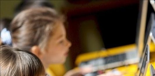 Google presentó hoy "Sé genial en internet", la versión en español de su programa "Be internet awesome" para educar y ayudar a los niños a que se desenvuelvan de manera segura en la red.