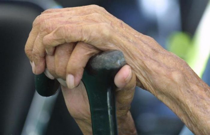 Una nueva investigaci&oacute;n sobre la "expectativa de vida cognitiva" &ndash;la cantidad de a&ntilde;os que pueden vivir los adultos mayores con buena salud cerebral&ndash; muestra que, despu&eacute;s de los 65, tanto los hombres como las mujeres tienen m&aacute;s de una docena de a&ntilde;os por delante con buena salud cognitiva. Y, en la &uacute;ltima d&eacute;cada, ese lapso de tiempo se ha ampliado.