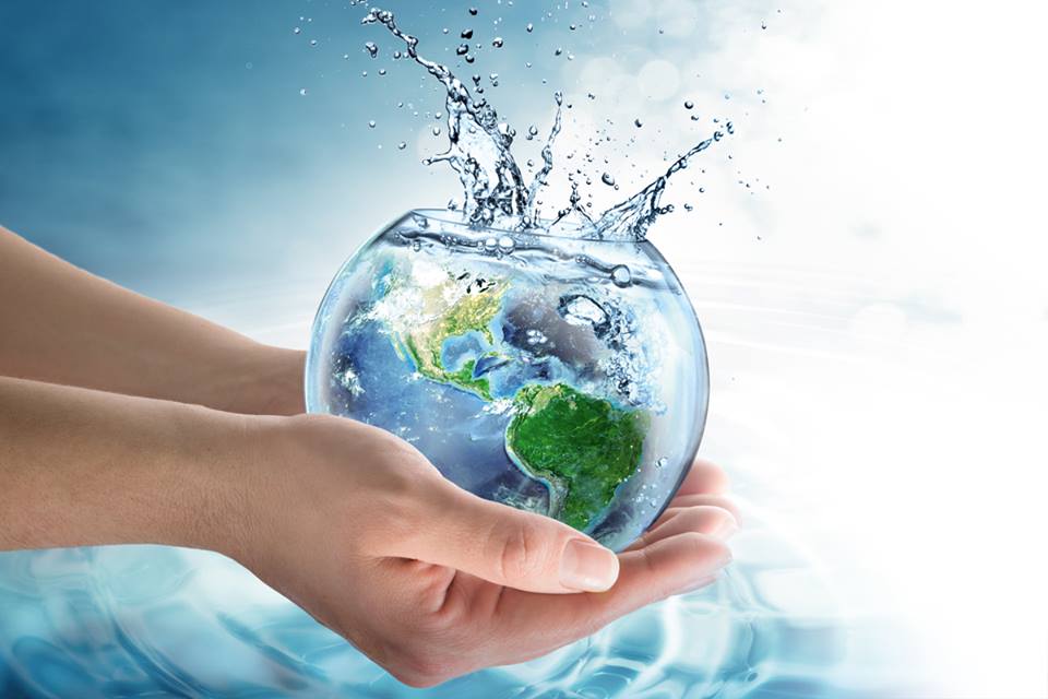 Entre sus utilidades, el agua recuperada podr&iacute;a ser llevada al sistema de agua potable de una ciudad, o usarse en procesos que requieren agua pura, como en las calderas de una central el&eacute;ctrica, en lugar de usarse en su sistema de enfriamiento donde la calidad del agua no importa demasiado.