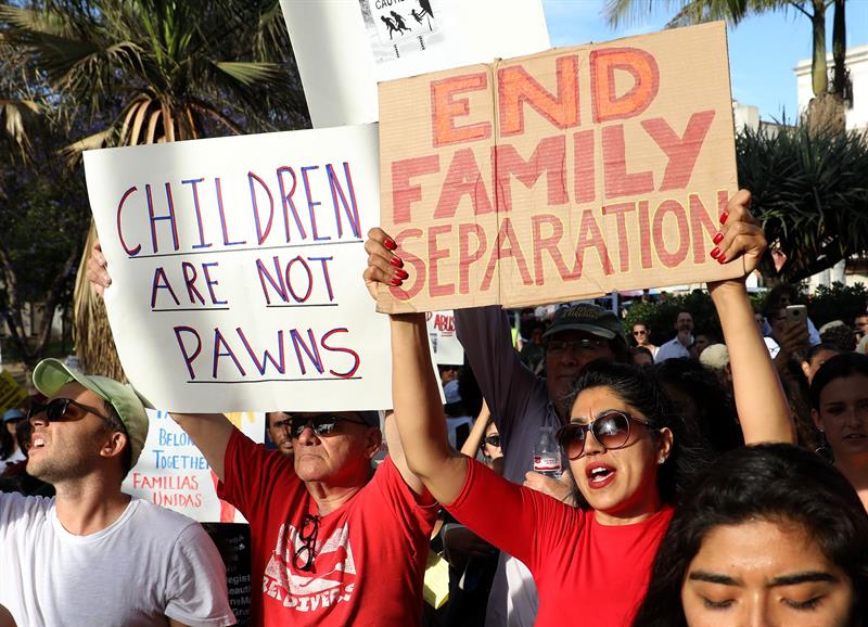 Marcha en contra de la pol&iacute;tica del presidente Donald J. Trump, de separar a los ni&ntilde;os inmigrantes detenidos de sus padre.