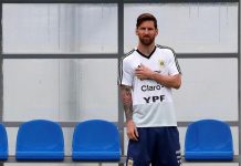 Sampaoli, sobre Messi: "No puede ser que sea el responsable de un fracaso" El técnico del conjunto albiceleste estableció una relación que a su juicio es injusta con su estrella, porque, según afirmó, cuando Messi triunfa, todo el mundo se alegra, pero cuando falla, le echan la culpa.