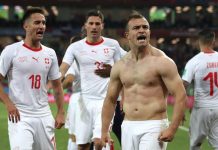 1-2. Un gol de Xherdan Shaqiri acerca a Suiza a octavos