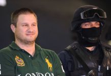 "La Barbie" es sentenciado a 49 años de cárcel por tráfico de cocaína El narcotraficante Édgar Villarreal Valdez, alias "La Barbie"